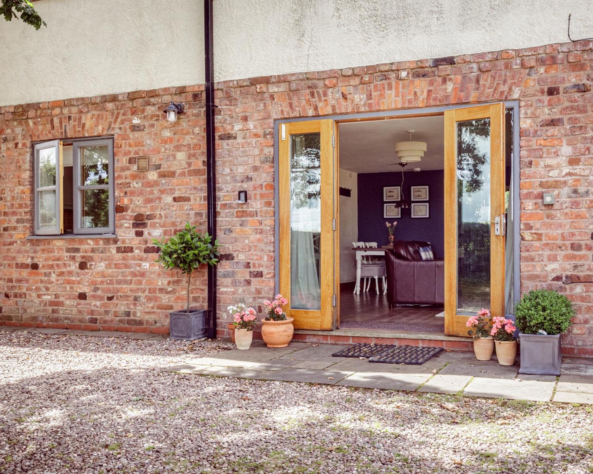 Oak Mead Villa Wrexham Phòng bức ảnh